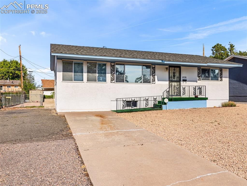 Image 2 of 34: Front of Structure