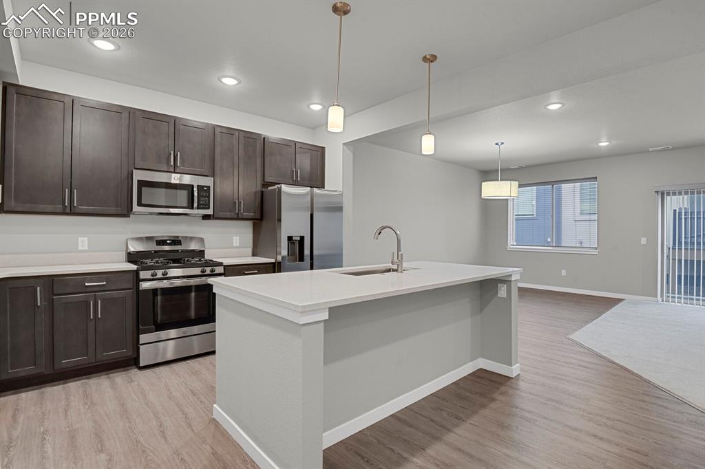 Image 3 of 28: Kitchen