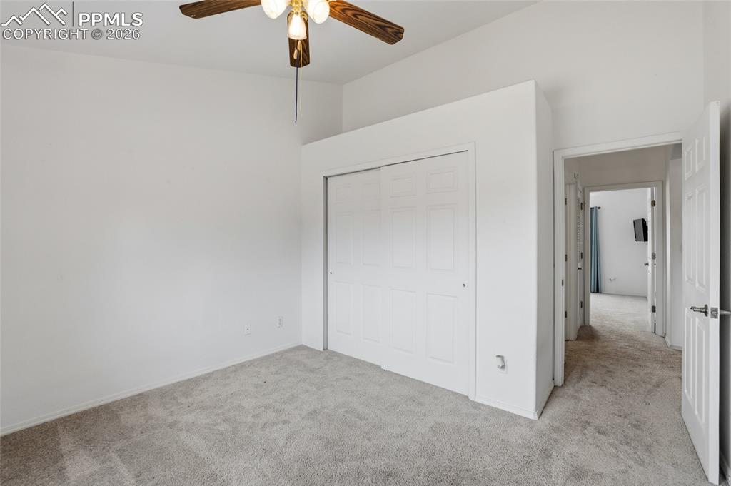 Image 24 of 40: Bedroom