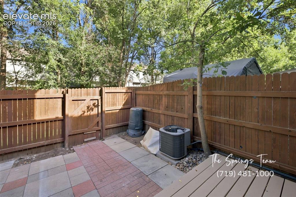 Image 46 of 49: Patio