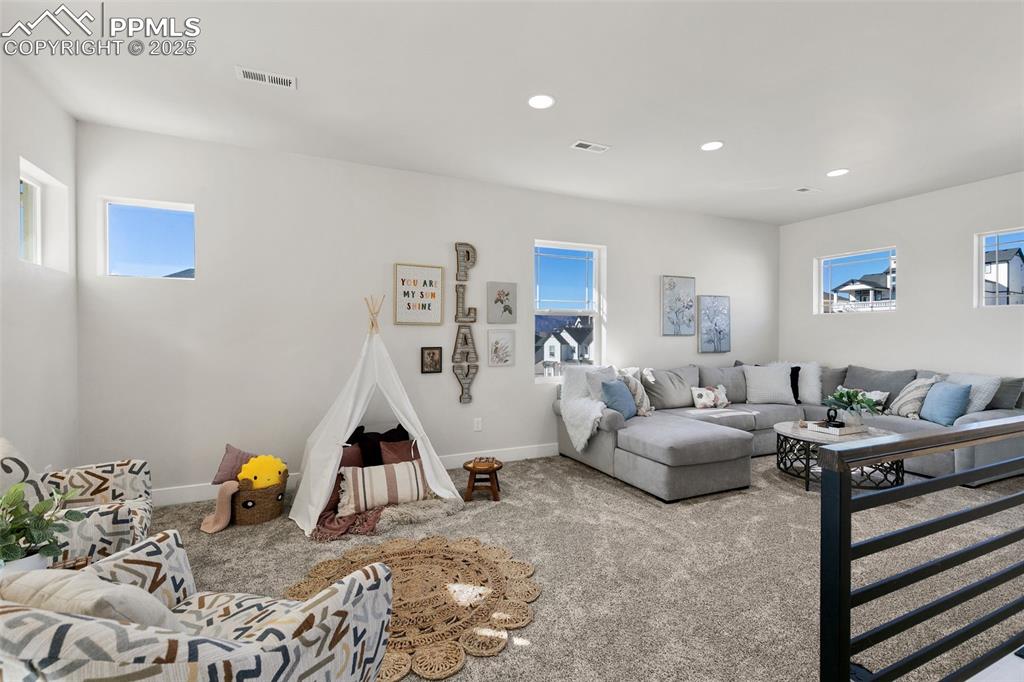 Image 6 of 49: Living Room