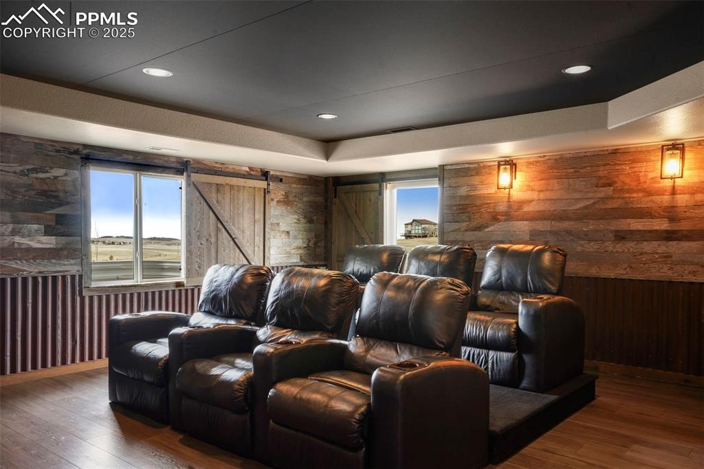 Image 21 of 50: Media Room