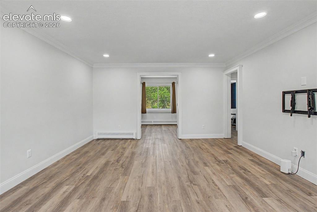 Image 18 of 49: Flexible Sitting Room / Additional Living Space