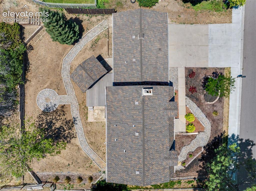 Image 47 of 49: Overhead View of Home & Lot
