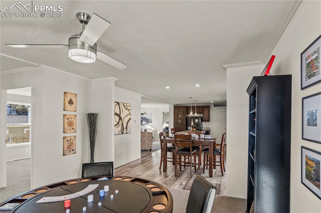 Image 3 of 28: Dining Area