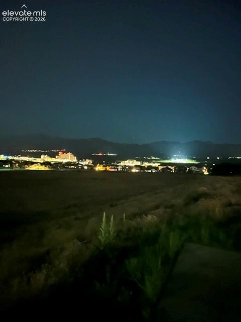 Image 25 of 25: night view