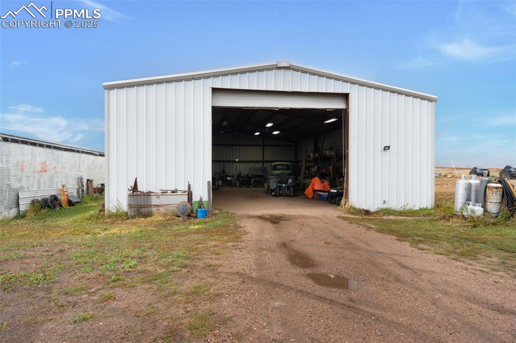 Image 17 of 25: Out Buildings