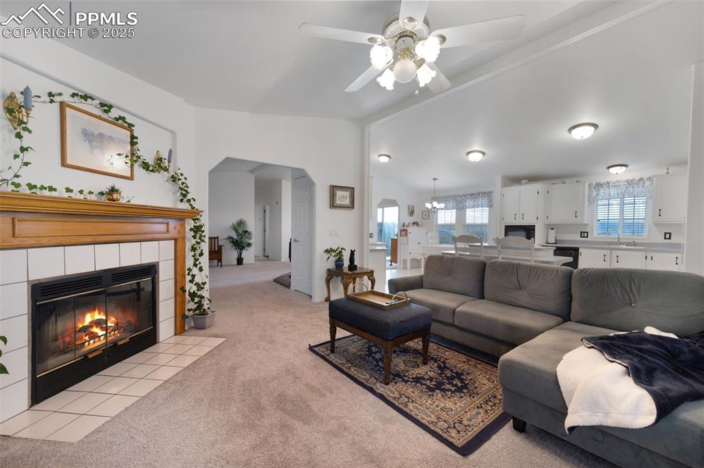 Image 9 of 25: Living Room