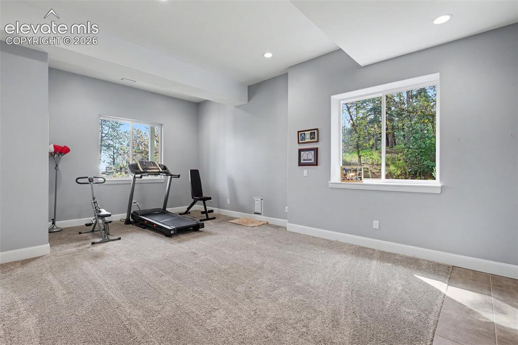 Image 30 of 48: Exercise Room