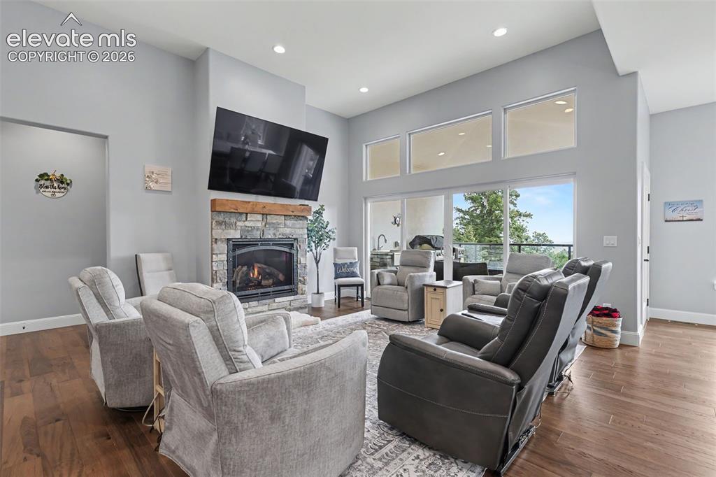 Image 9 of 48: Living Room