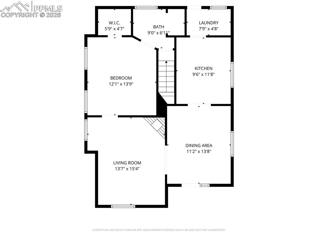 Image 18 of 34: Floor plan
