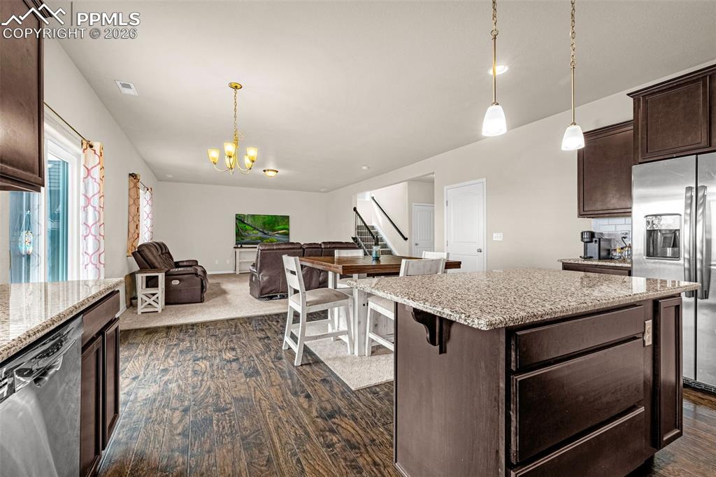 Image 13 of 37: Kitchen