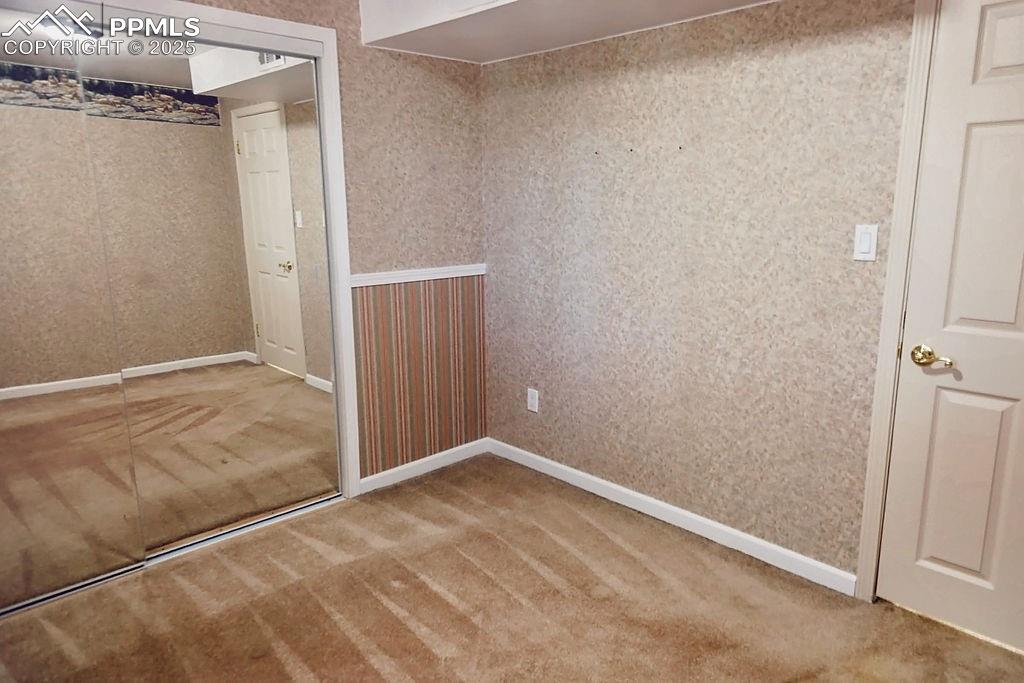 Image 23 of 50: Bedroom #3