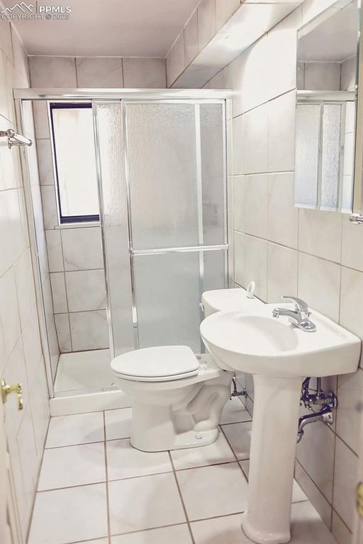 Image 28 of 50: Fully Remodeled Lower Bathroom