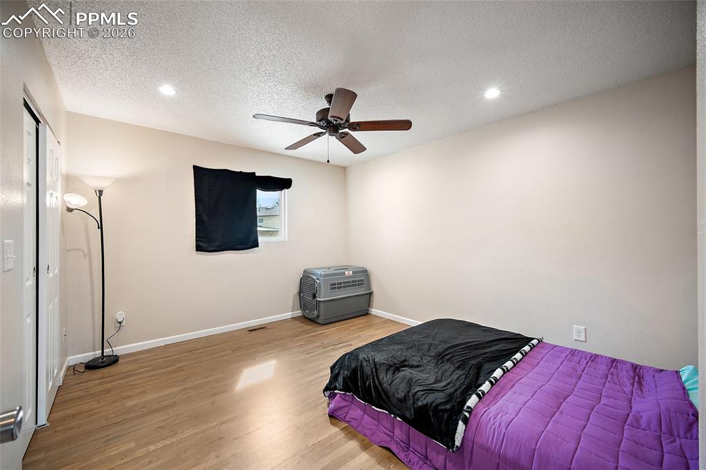 Image 11 of 33: Bedroom