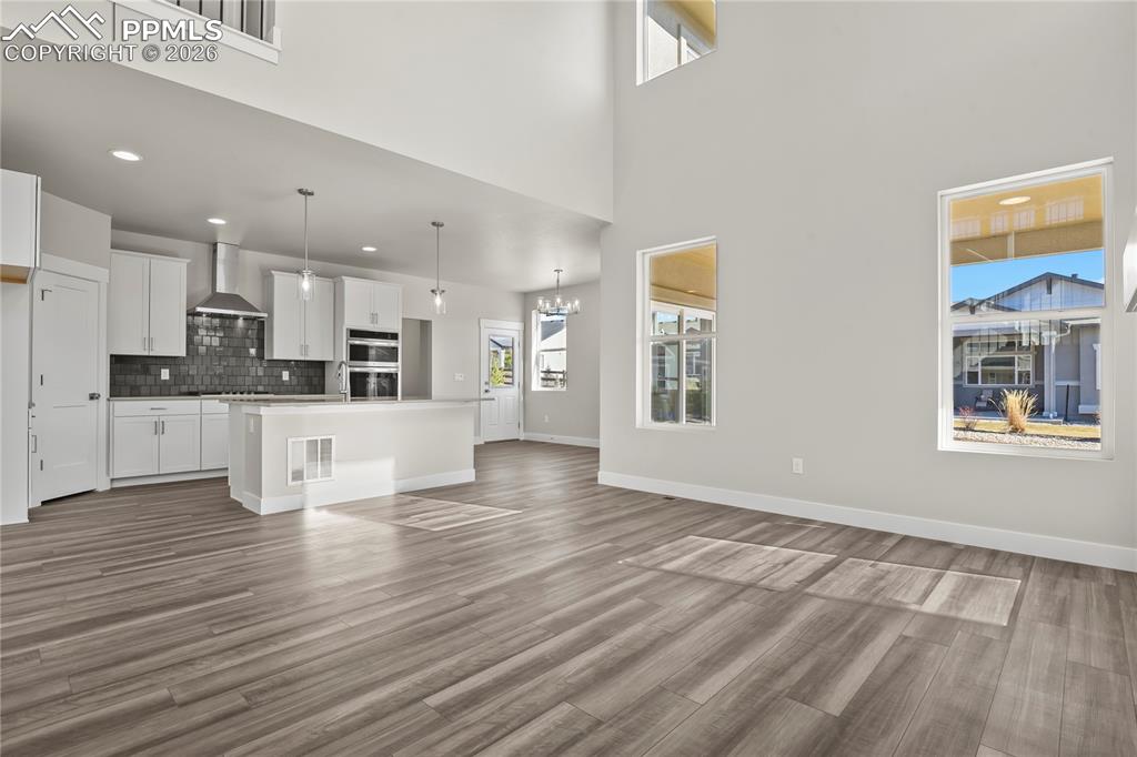 Image 12 of 43: Living Room