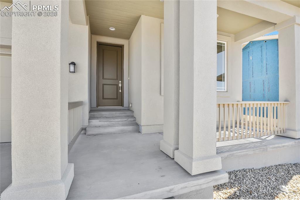 Image 3 of 43: Entry