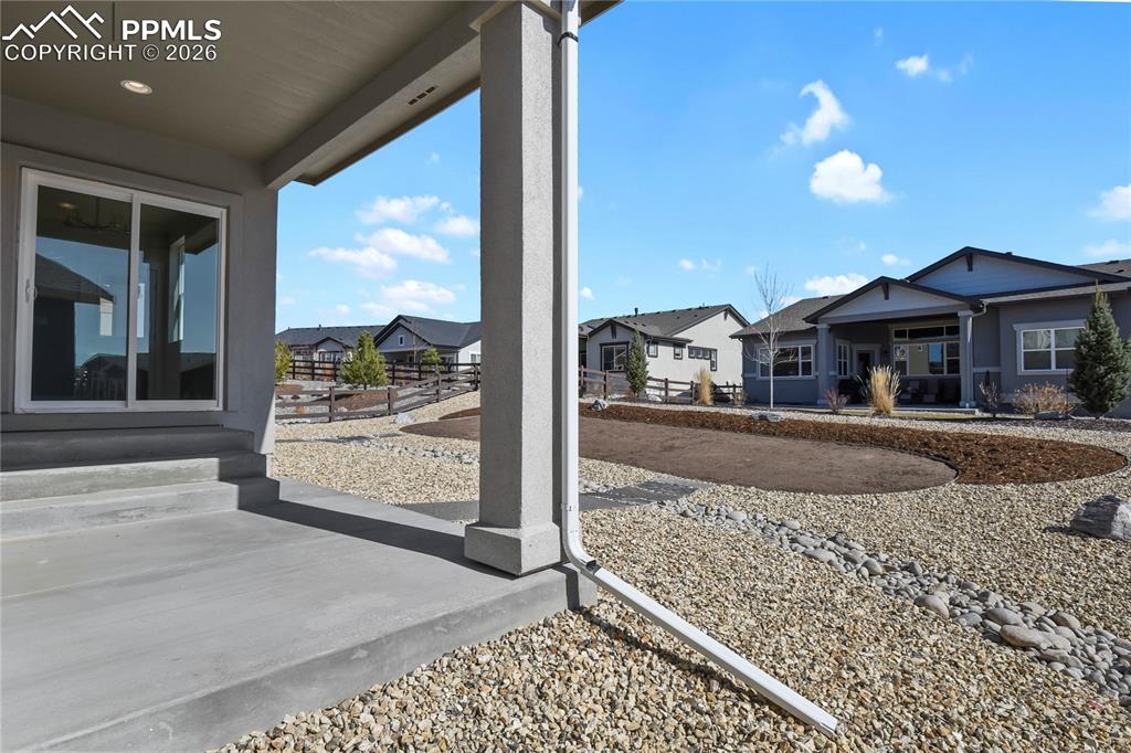 Image 40 of 43: Patio