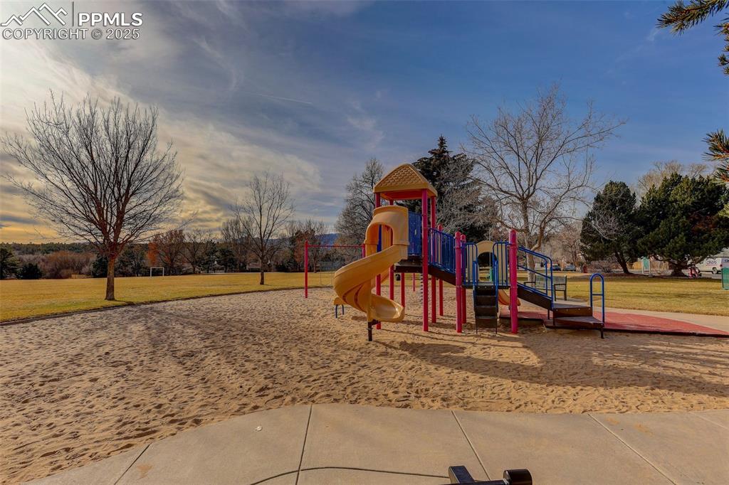 Image 36 of 37: Grant Park