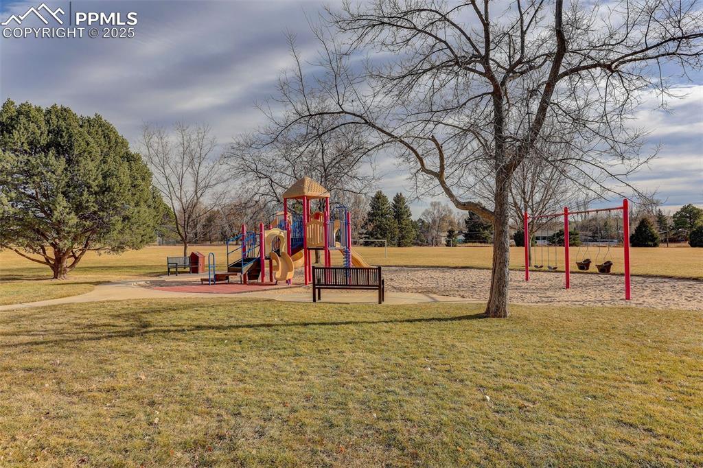 Image 37 of 37: Grant Park