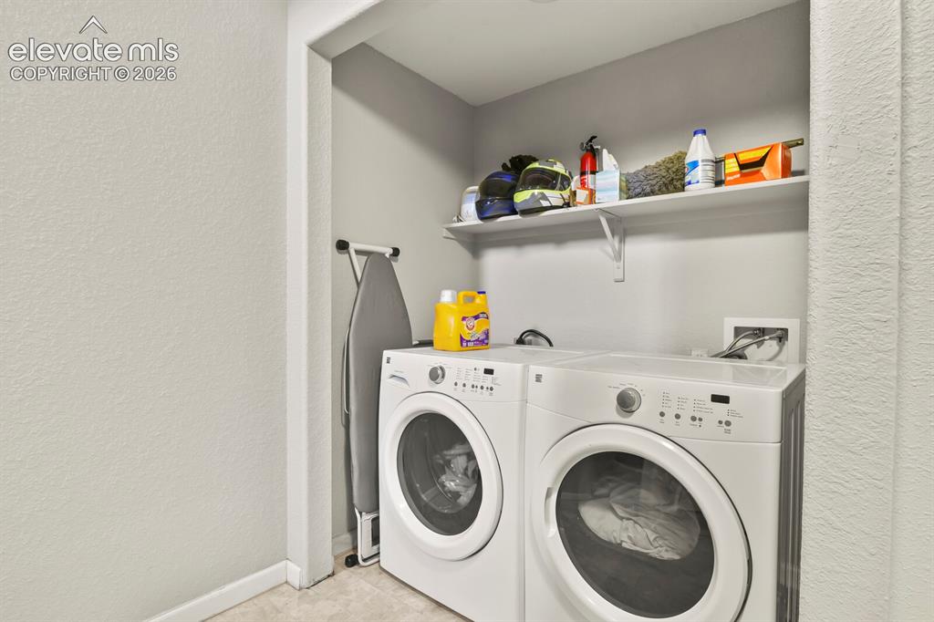 Image 32 of 38: Laundry