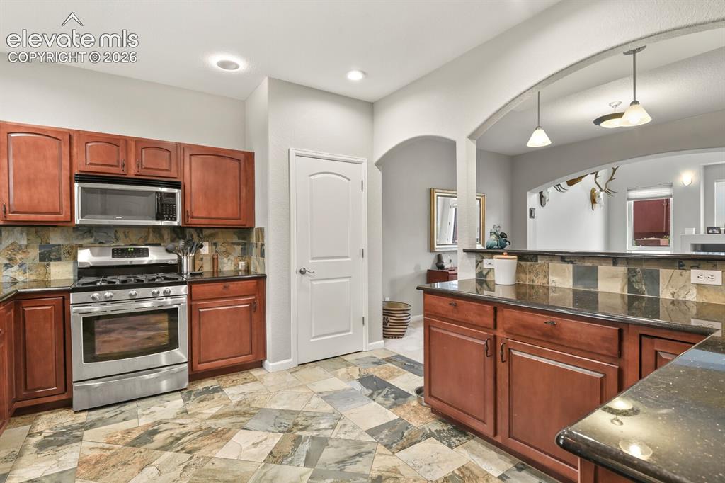 Image 5 of 38: Kitchen