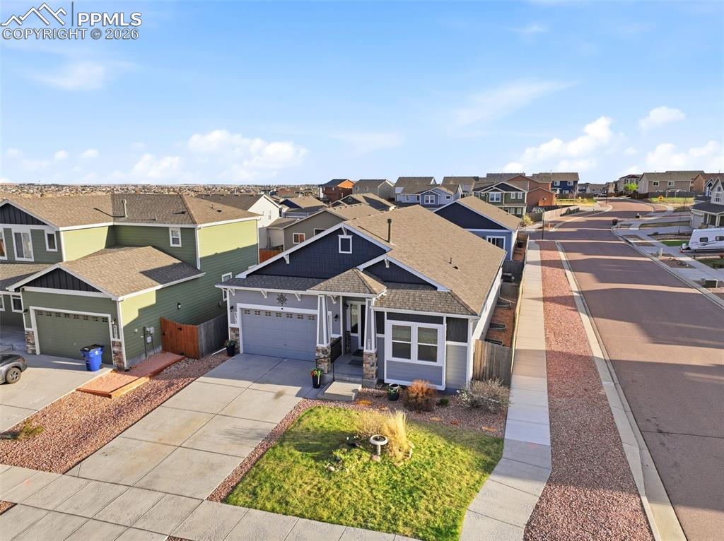 Image 3 of 50: Front of Structure