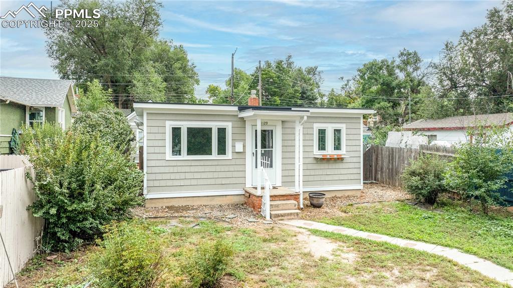 Image 3 of 33: Out Buildings