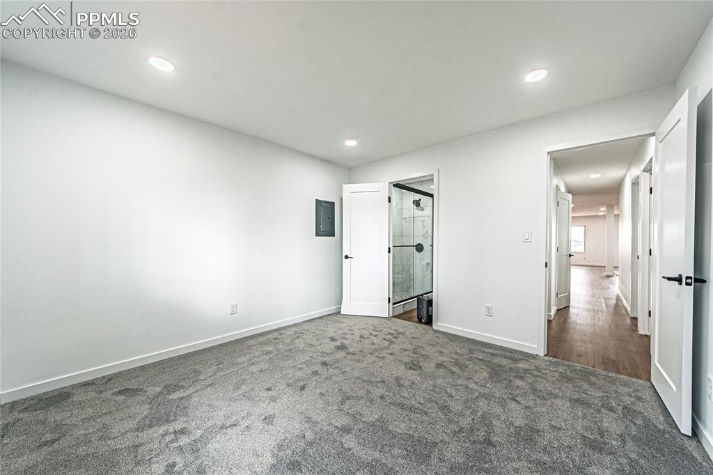 Image 12 of 38: Bedroom