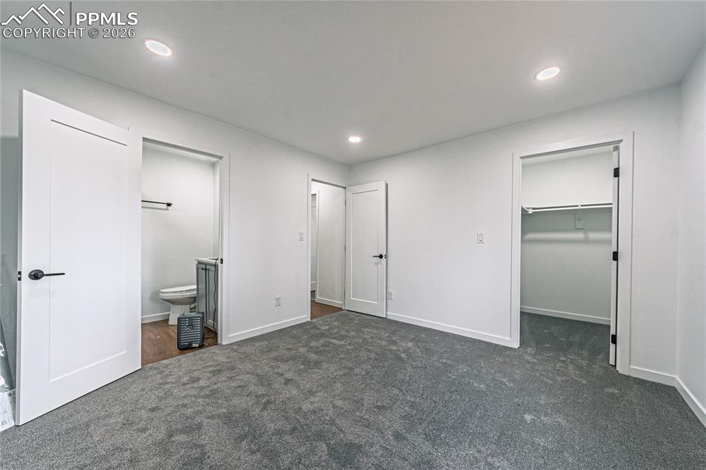 Image 13 of 38: Bedroom