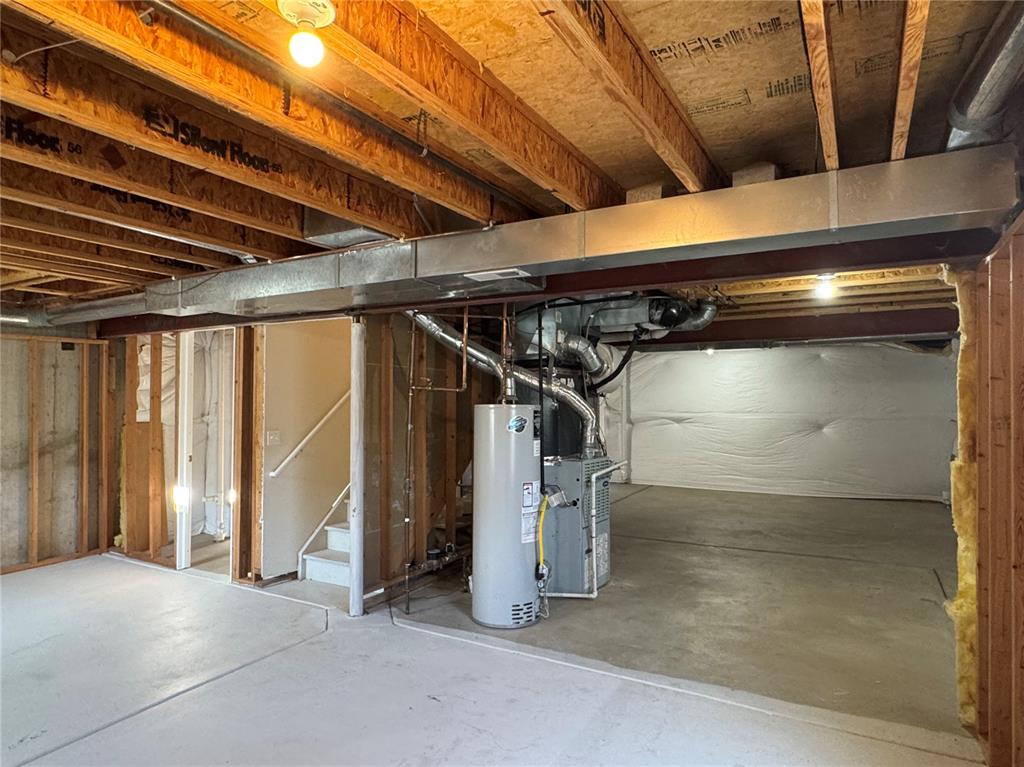 Image 32 of 33: Basement