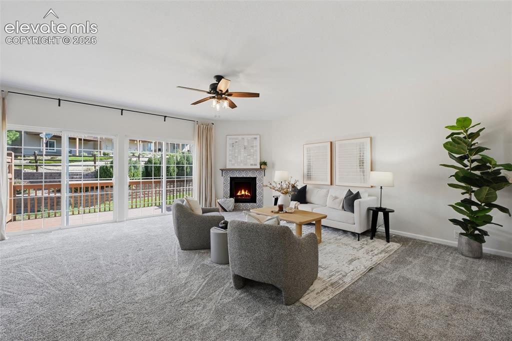 Image 4 of 28: Main level living room