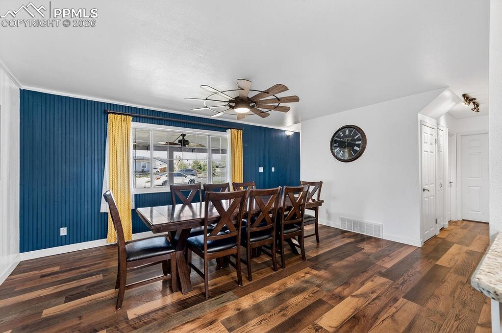 Image 9 of 46: Dining Room