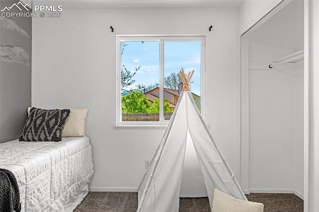 Image 16 of 42: Bedroom