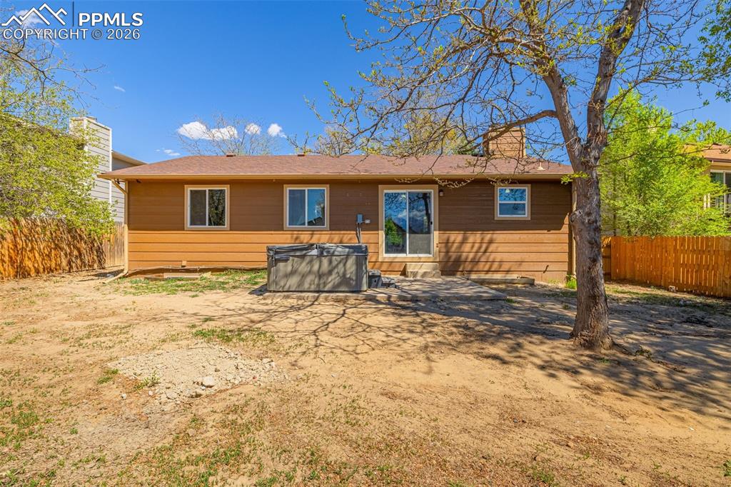 Image 29 of 42: Back of Structure