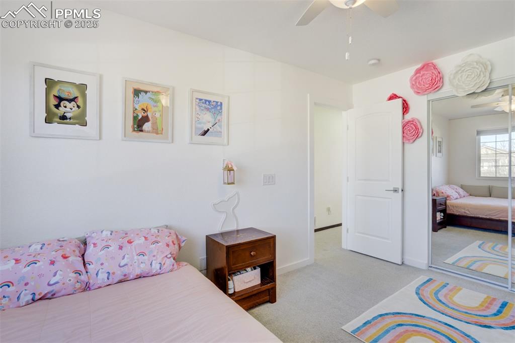 Image 25 of 41: Bedroom