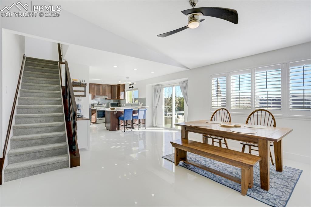 Image 6 of 41: Dining Area