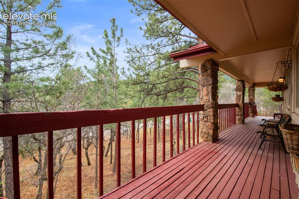 Image 8 of 49: Deck