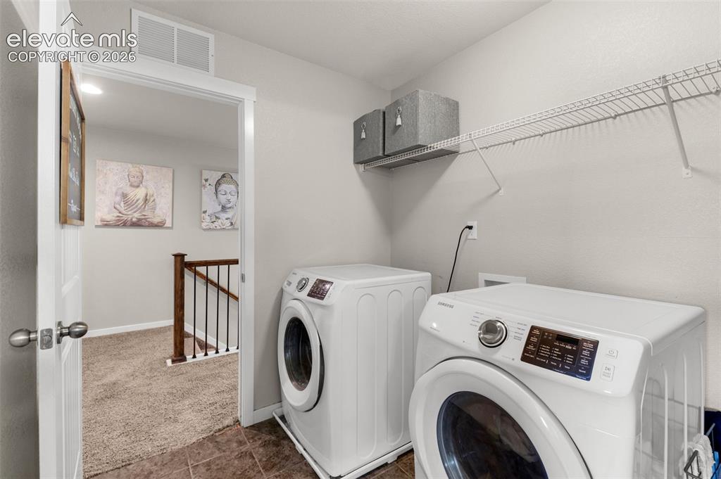 Image 31 of 49: Laundry