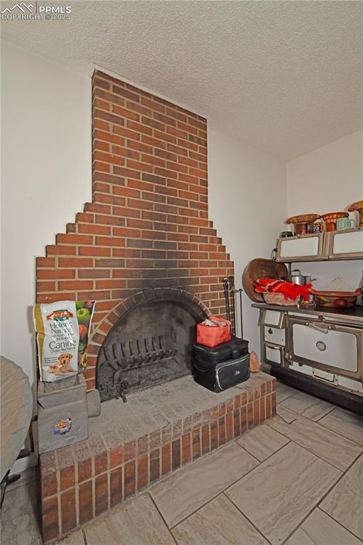 Image 8 of 28: Fireplace