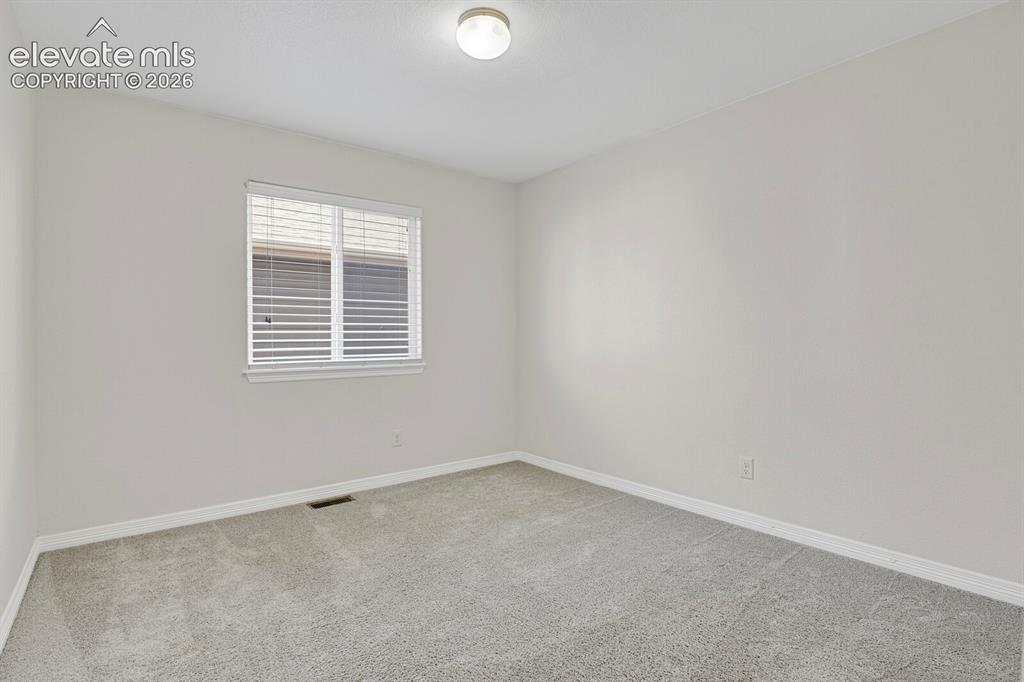 Image 29 of 46: Bedroom
