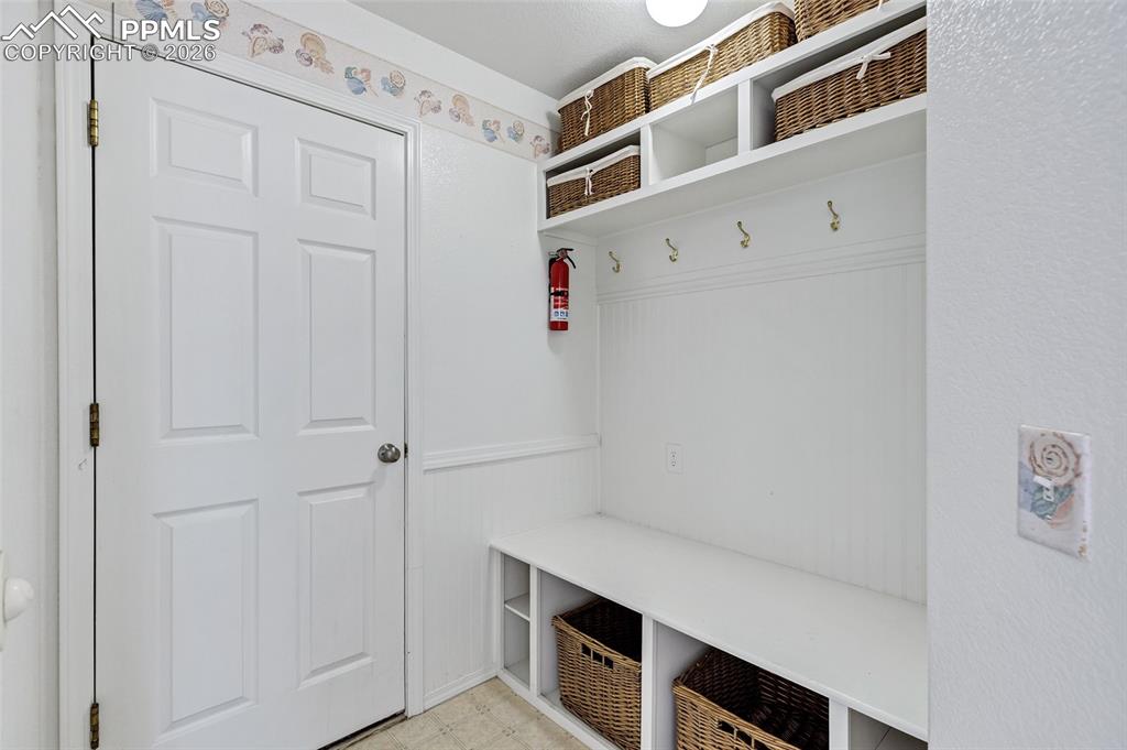 Image 18 of 50: Mud Room