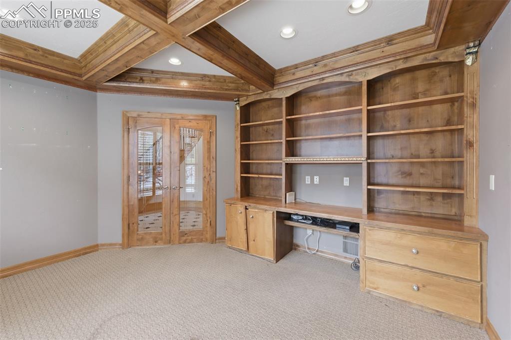 Image 14 of 50: Study