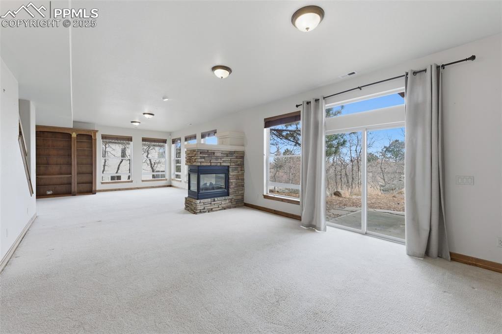 Image 37 of 50: Open rec room 