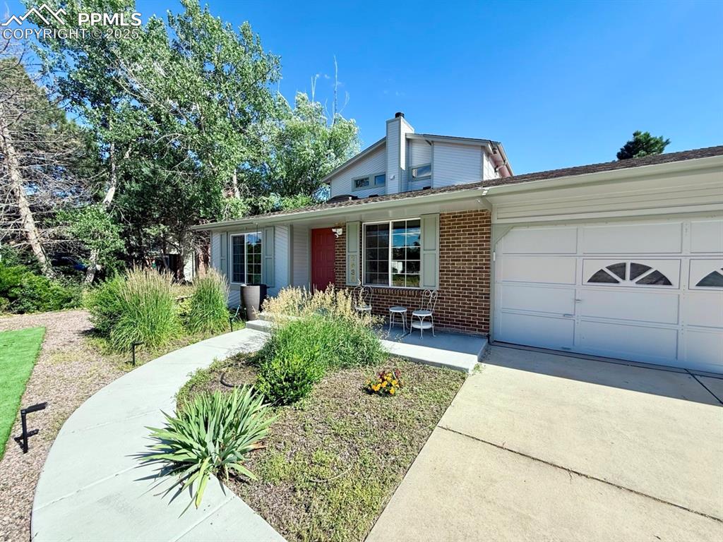 Image 2 of 25: Front of Structure