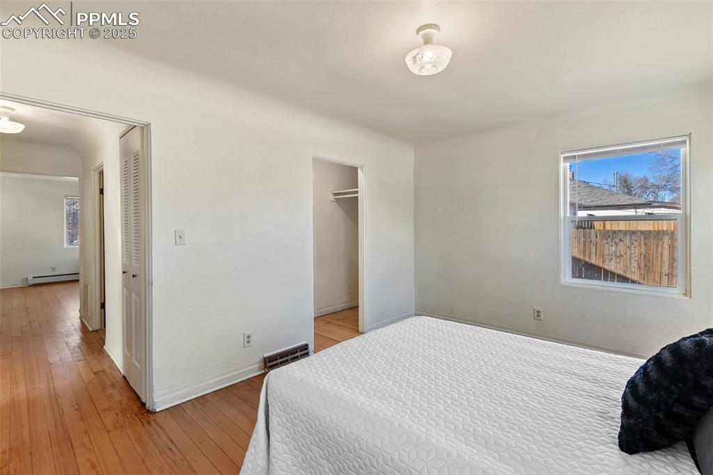 Image 24 of 34: Bedroom