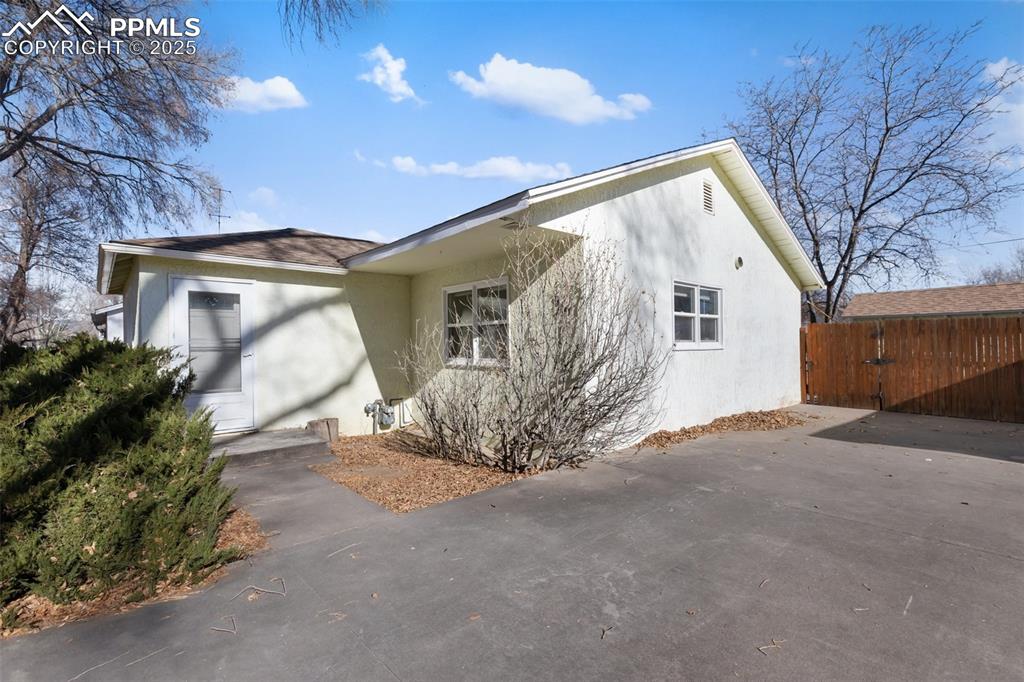 Image 33 of 34: Side of Structure