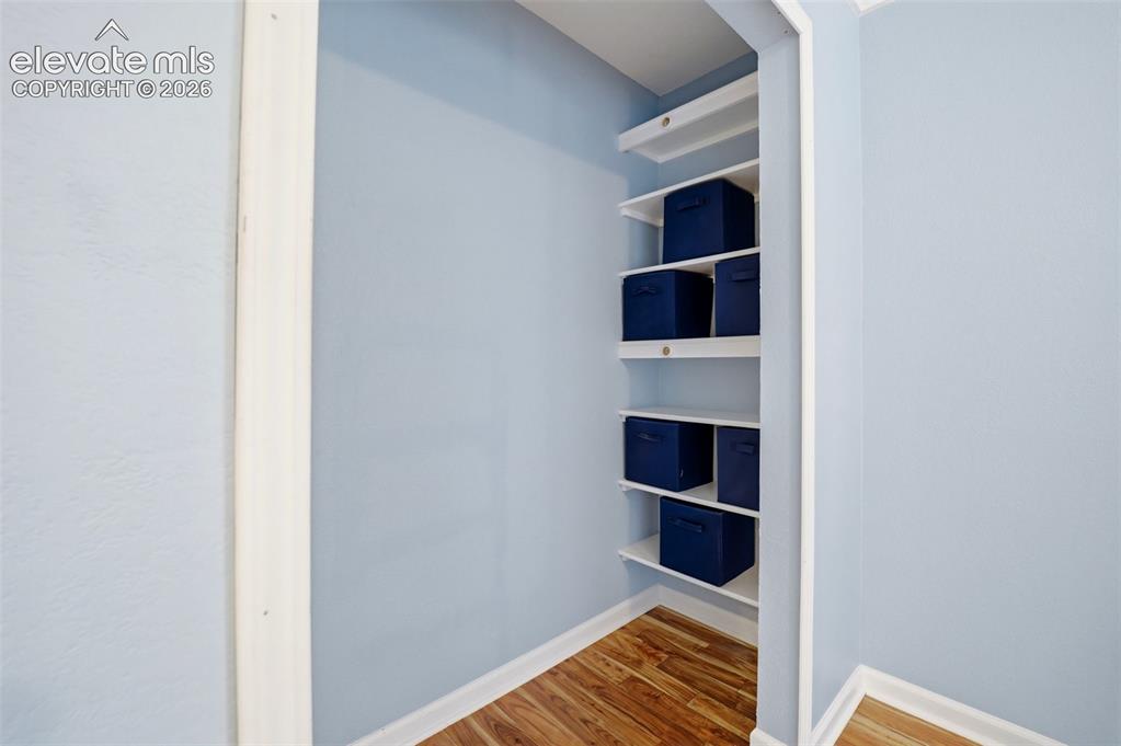 Image 31 of 45: Closet