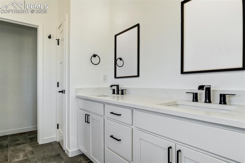 Image 33 of 36: EXAMPLE-PRIOR BUILT HOME-OWNER BATH