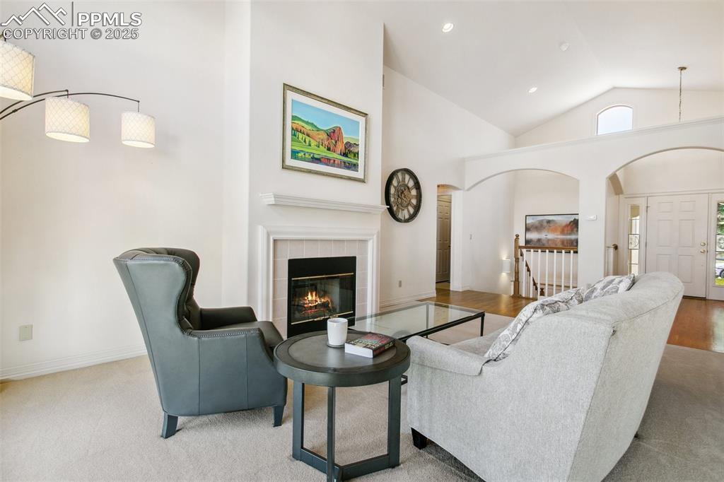 Image 7 of 28: Living Room